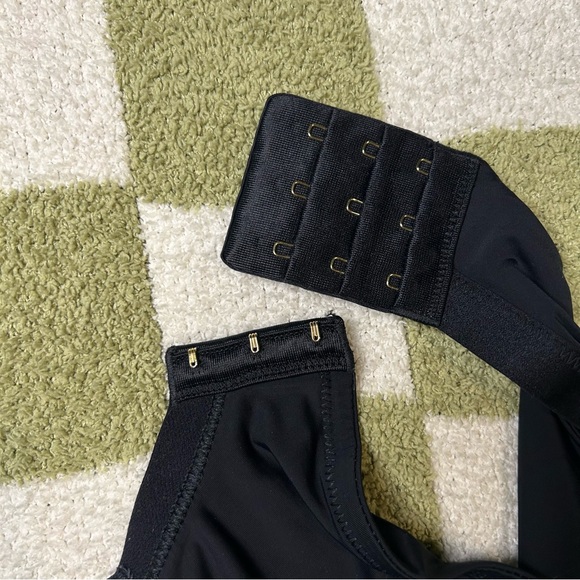 ThirdLove 24/7 Classic Unlined Minimizer Bra in Black - Picture 6 of 9